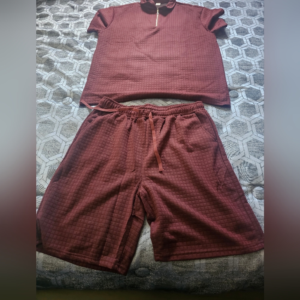 Men's New Burgundy Shorts Set